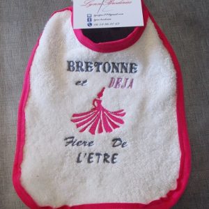 Bavoir”bretonne et deja fiere de l’etre” fuschia